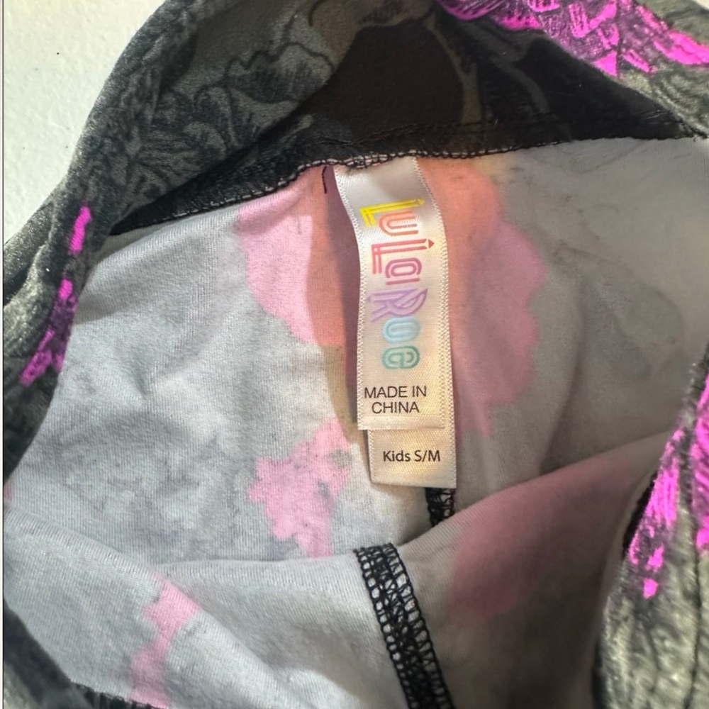 LuLaRoe Kids Leggings with Pink and Gray Floral Design - Picture 5 of 5
